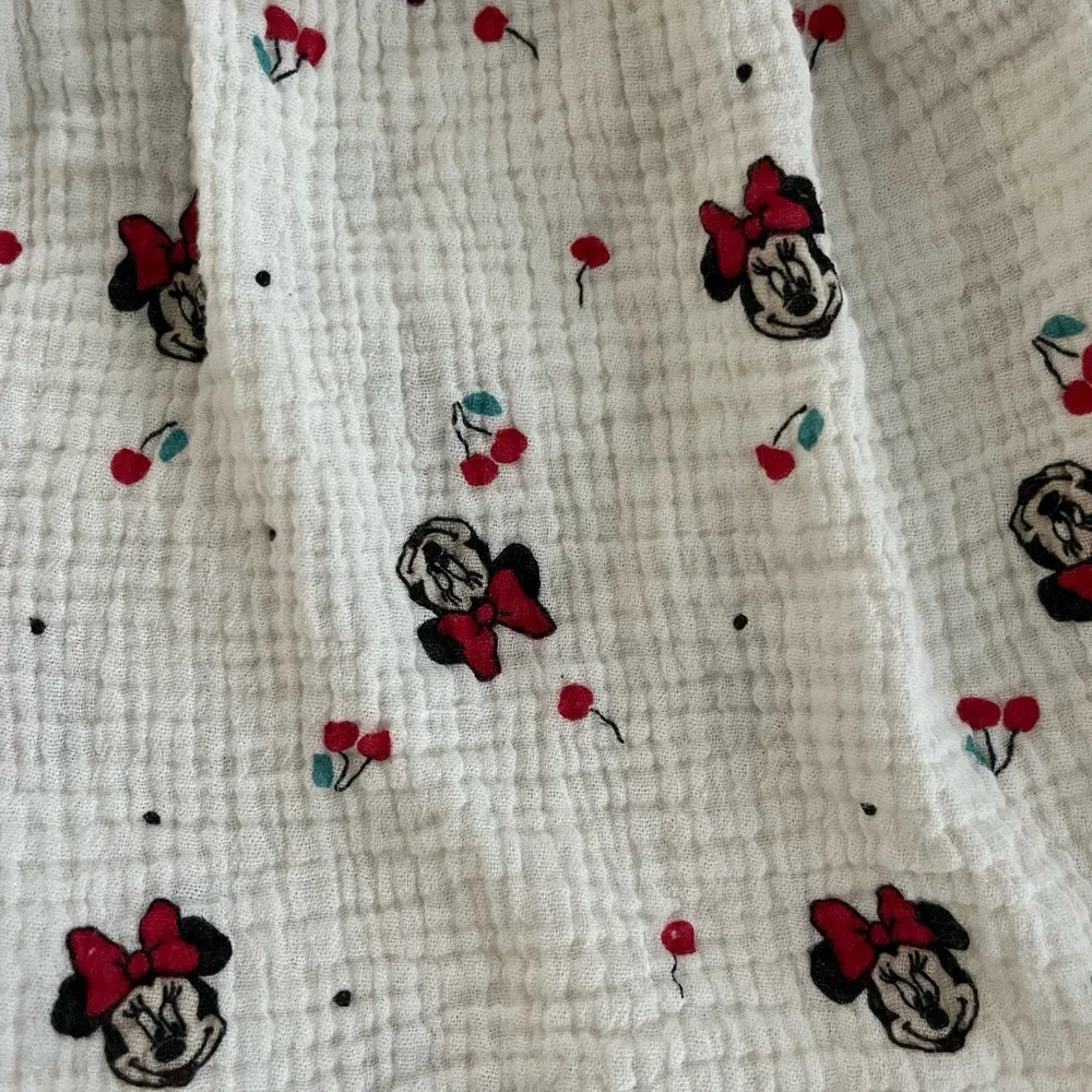 Disney Minnie Mouse gauze set 5T - Picture 2 of 3